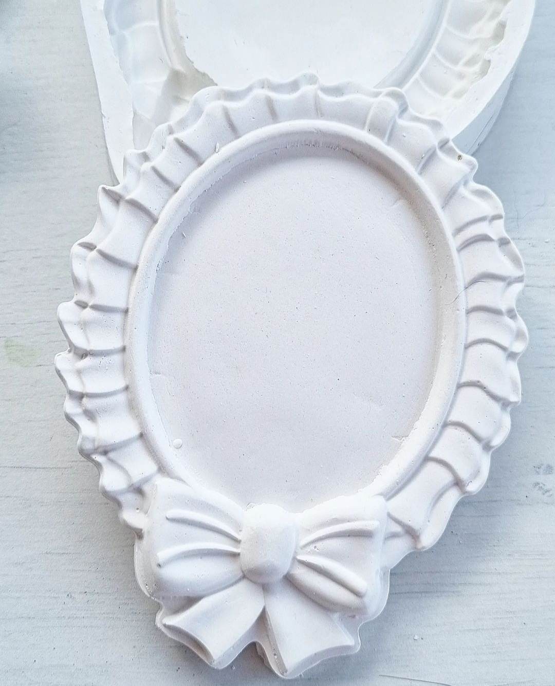 Molde moldura oval c/ laço peq.