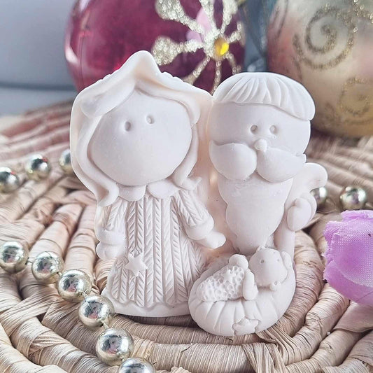 Figura decorativa de presépio 3D, anjo em relevo com vestido de crochet branco