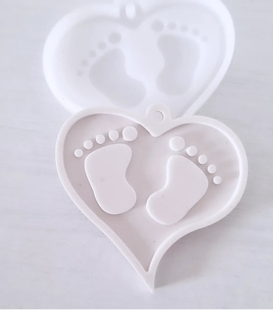 Molde coração com pezinhos