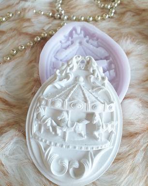 Molde Cavalo no carrossel II - CHEIRALFAZEMA