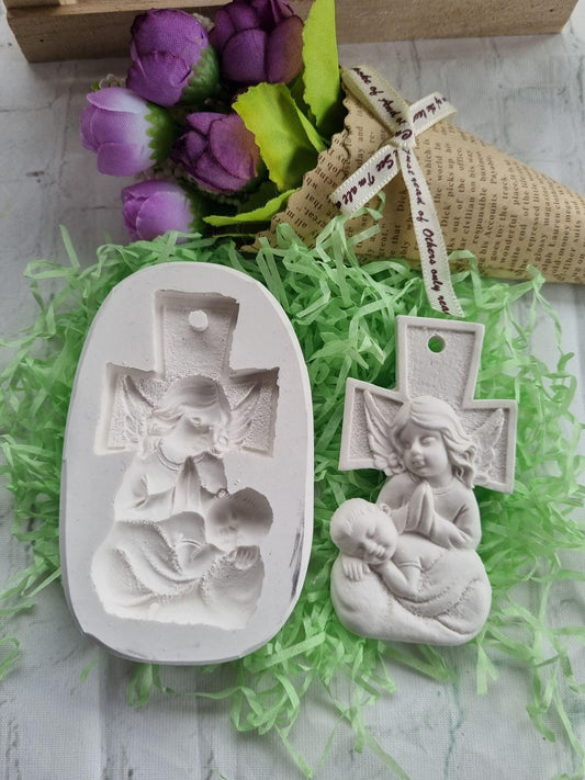 Conjunto de moldes em silicone: cruz com anjo da guarda e bebé em relevo, branco