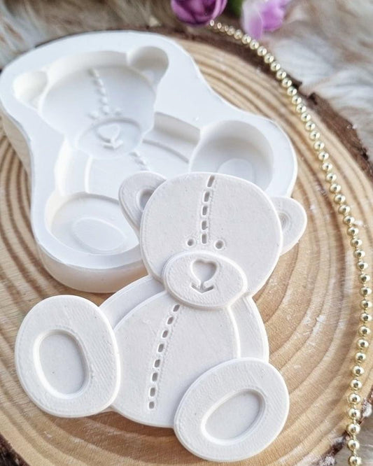 Molde de ursinho branco em silicone, formato de urso com detalhes de costura