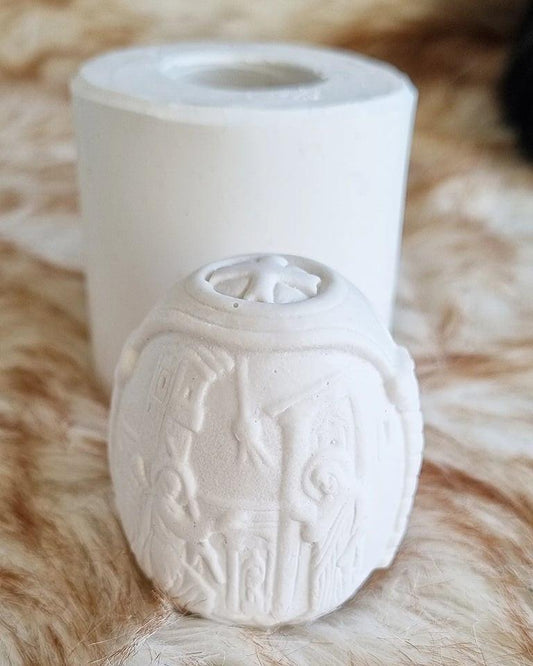 Molde 3D para ovo da Páscoa branco, com cavidade superior e relevo em forma de ovo