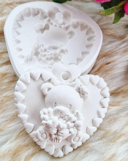 Molde de silicone em formato de coração com ursinho e ramos, relevos decorativos