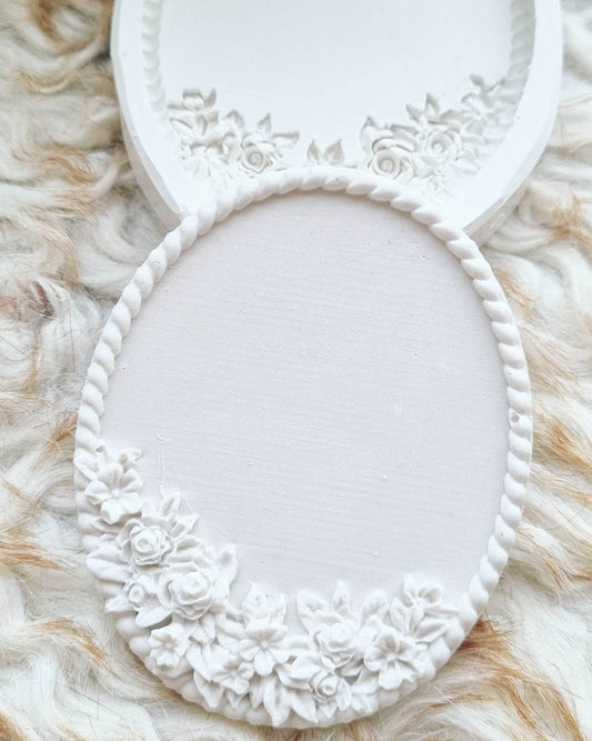 Molde base oval  flores p/ aplique