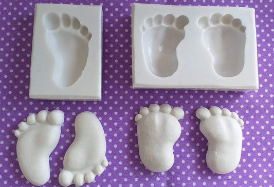 Molde de silicone com 2 pezinhos, com cavidades em forma de pés, branco