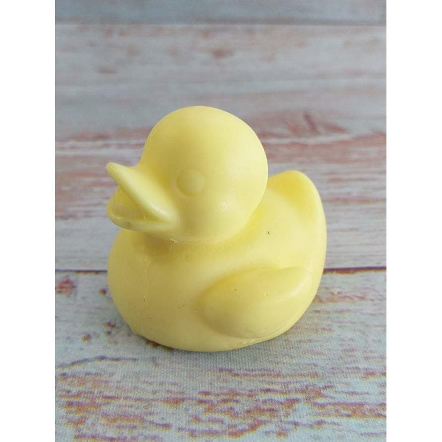 Molde de patinho amarelo, forma com cabeça e asa voltadas para a frente