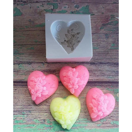 Molde coração love com flores - CHEIRALFAZEMA