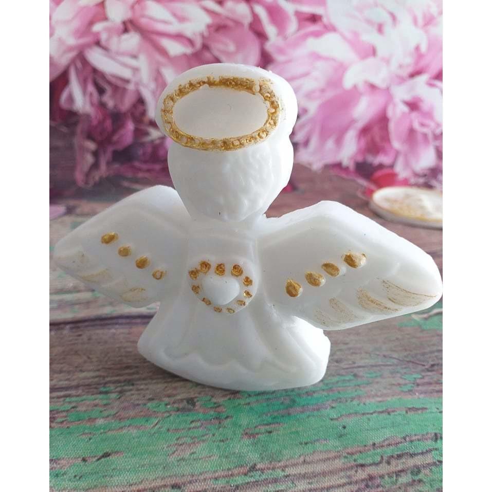 Molde de anjo da guarda branco com coroa e detalhes dourados no peito