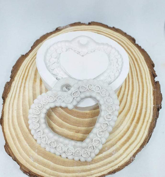 Molde coração flores - CHEIRALFAZEMA