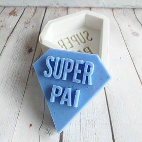 Molde hexagonal com texto 'SUPER PAI'