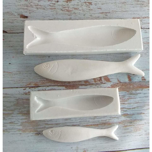 Molde de sardinha grande branco com forma de peixe e detalhe de olho