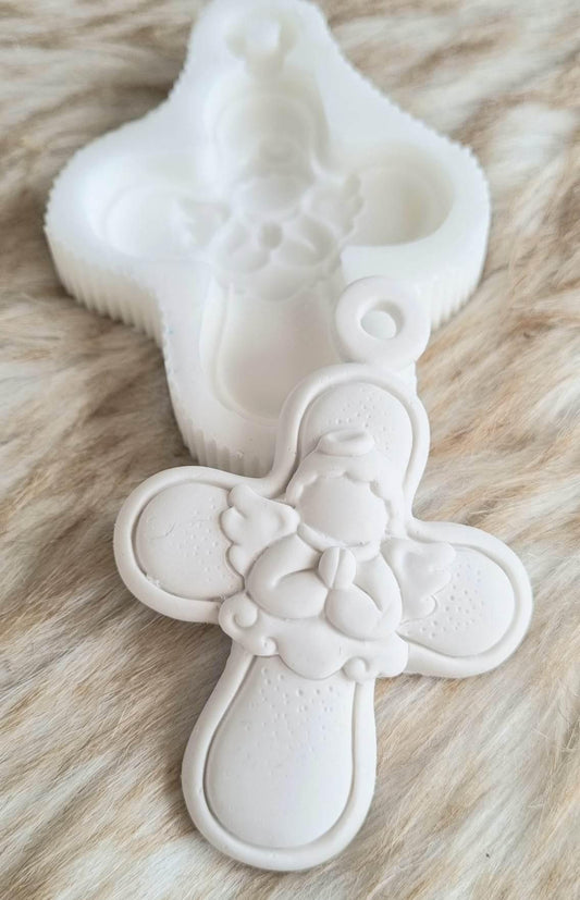 Molde de cruz em forma de anjo, com argola e detalhes em relevo branco